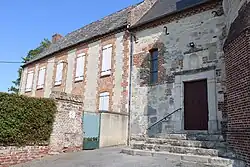 La nef de l'église a été transformée en habitation au XIXe siècle.