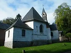 Chevet et sacristie.