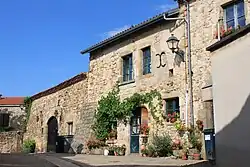 Rue typique du village de Montpeyroux