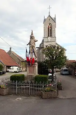 Monument aux morts.