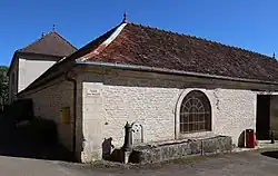 Halles de Montsaugeon.