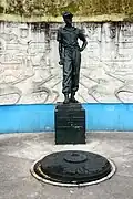 Monument du Général Leclerc à la poste centrale de Bonanjo à Douala