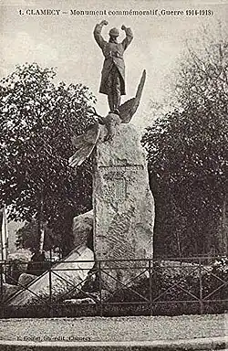 Monument au morts de Clamecy.