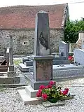 Le monument aux morts.