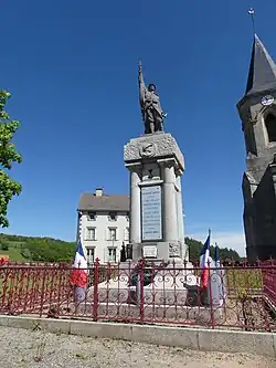 Monument aux morts.