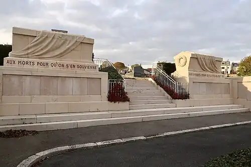 Monument aux morts de la Première Guerre mondiale.