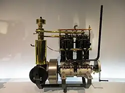 Moteur Daimler Phoenix Type M, 4 cylindres (1894)