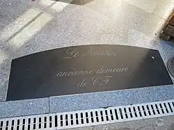 Plaque commémorative au moulin de Dannemois.