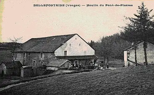 Moulin du Pont de Pierre au début du XXe&nbsp;siècle.