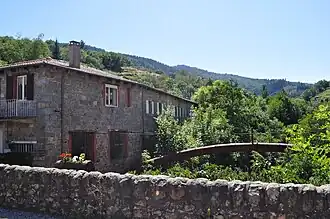 Ancien moulinage de Reygnier.