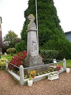 Monument aux morts.