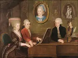 La famille Mozart: à gauche: Maria Anna dite «Nannerl», à côté: Wolfgang Amadeus Mozart, en médaillon: Anna Maria Mozart, à droite: Leopold Mozart.