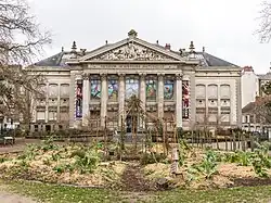 Muséum d'histoire naturelle de Nantes dans son édifice construit à cet effet, fin du XIXe&nbsp;siècle