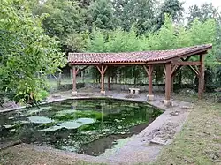 Ancien lavoir.