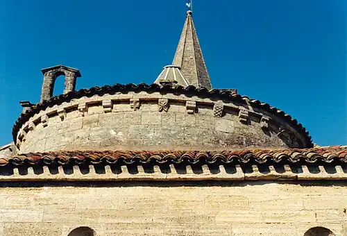 Les modillons du chevet.