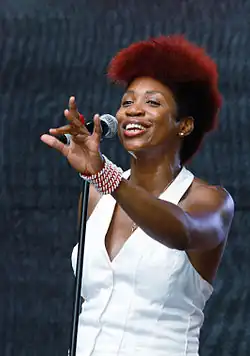 Description de l'image N'Dambi JazzFest Wien2010 b.jpg.