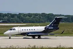 Description de l'image N895EE Embraer EMB550 Legacy 500 E550 - Embraer Executive Aircraft (18232912383).jpg.