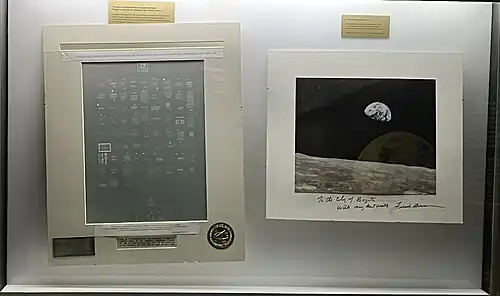 Reproduction des messages, offerte par la NASA au Planétarium de Bogota.