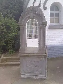 Chapelle ND de Lourdes.