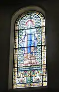 Vitrail de la Vierge.