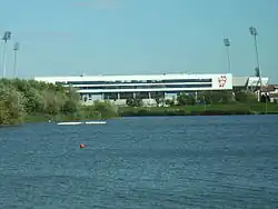 Le stade depuis la Meurthe