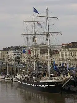 Le Belem amarré au quai de la Fosse, construit au chantier Dubigeon de Chantenay en 1896.