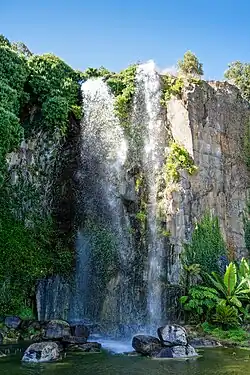 Le Jardin extraordinaire dans l'ancienne carrière de Misery.