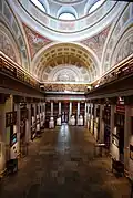 Salle de la coupole du bâtiment principal de la Bibliothèque nationale de Finlande (C.L. Engel - 1845).