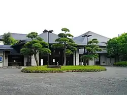 Description de cette image, également commentée ci-après