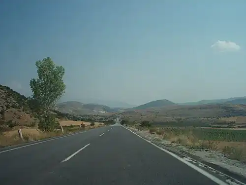 La EO2 entre Amýnteo et Árnissa&nbsp;(en).