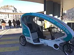 Navette vélo taxi aux HUG.