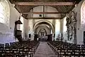 La nef de l'église.