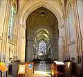 La nef de l’église Saint-Sauveur.