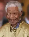 Nelson Mandela (1996), président de la République d'Afrique du Sud.