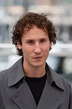 Description de cette image, également commentée ci-après