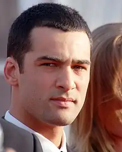 Description de cette image, également commentée ci-après