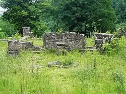 Anciens vestiges du couvent de Niedermunster.