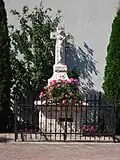 Calvaire dans le village.
