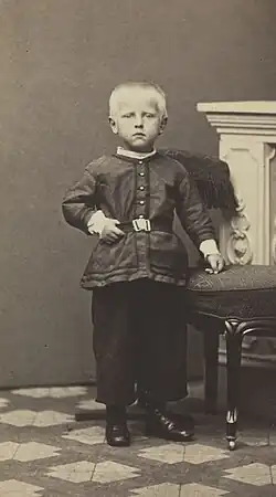 Photographie représentant Fridtjof Nansen à l'âge de quatre ans.