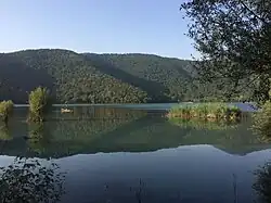 Lac Nohur dans le parc naturel de Qabala. Septembre 2018.