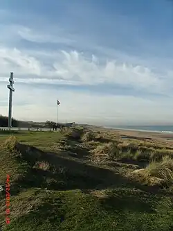 Site de Juno Beach avec la croix de Lorraine