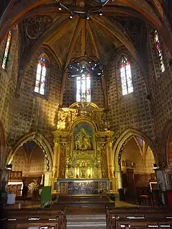 Photographie en couleur d'une chapelle.
