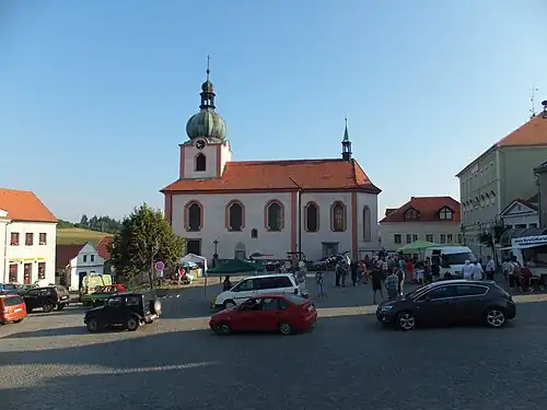 L'église Saint-Nicolas.