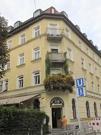 Image illustrative de l’article Rotkreuzplatz (métro de Munich)