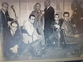 Description de cette image, également commentée ci-après