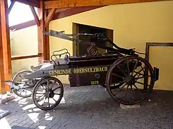 une pompe à incendie (1879).