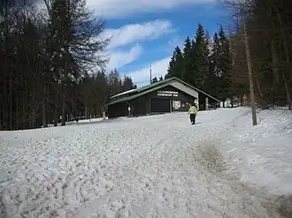 Vue aérienne de la station.