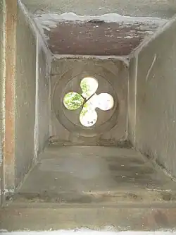 Oculus Église Saint-Èvre.