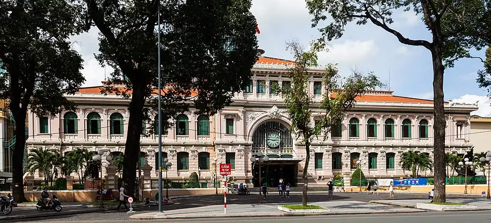 La poste centrale de Hô Chi Minh-Ville (plus communément appelée "poste centrale de Saïgon")