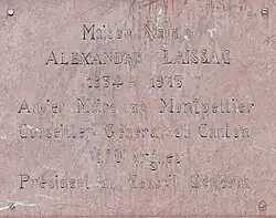 Plaque sur la maison natale à Olargues.